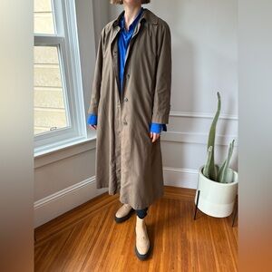 Vintage London Fog Women Size 4R Oversized Trench Coat Button Wool Blend Lining